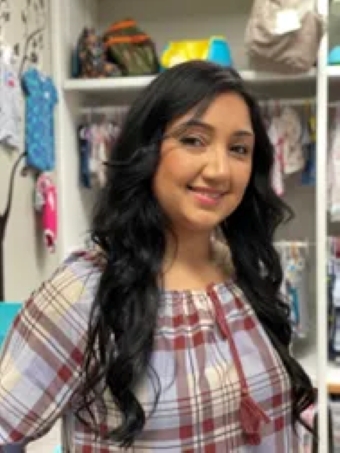 tmp3gjjv5mm Woman looking for Parenting resources in Hampstead, North Carolina